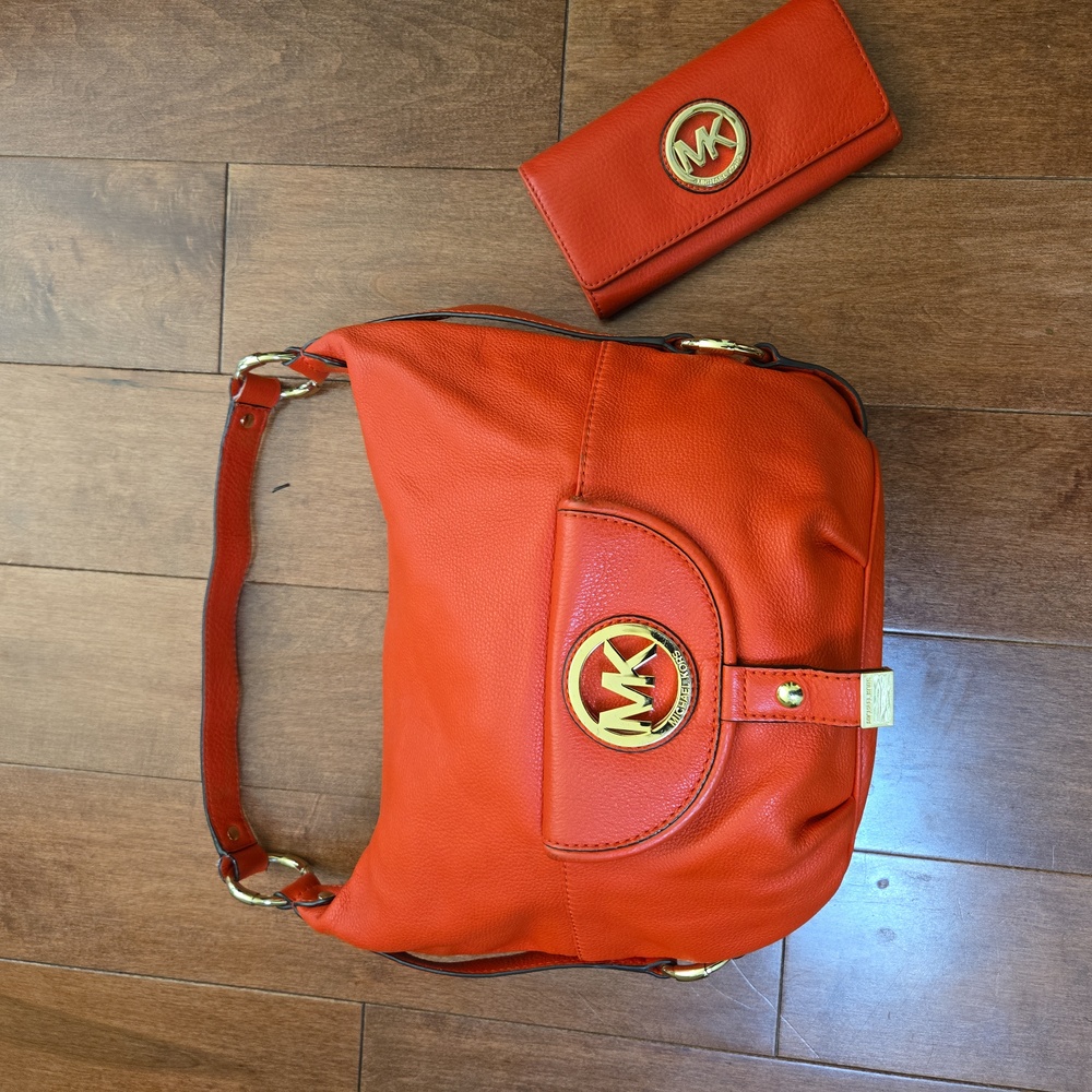 Michael Kors Coral Shoulder Bag with Gold Logo